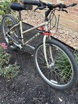 Giant 21 Speed Bike in Kingwood, Texas
