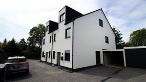 2021 Duplex  4 bed, 2.5 bath, 1830 ft² with private garden, and garage.  Less than 10 minutes fr... in Wiesbaden, GE
