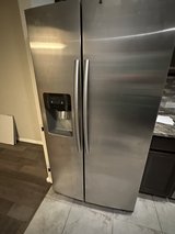 Great stainless Samsung refrigerator in Katy, Texas