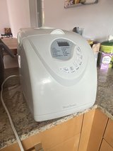 West Bend Bread Maker in Wiesbaden, GE