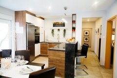 TLA/TDY - 3BR 2BA w/ patio, BBQ grill & yard, 4min to RAB [ref: F30A] in Ramstein, Germany