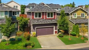 Tumwater Hill lrg.4bd. Grade school 1 block in Fort Lewis, Washington