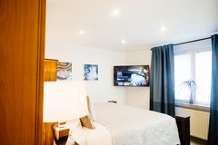 TLA/TDY modern 3BR 2BA w/ patio, BBQ grill & yard, 4min to RAB [ref: F30A] in Ramstein, Germany