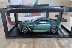 AUTOart 1/18 Scale Aston Martin Vantage V12 GT3 Green Diecast Car Model Toy  Very good original ... in Bartlett, Illinois