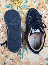 Converse Shoes 9.5/43 in Wiesbaden, GE