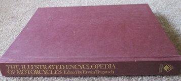 The Illustrated Encyclopedia of Motorcycles - Hard Cover in Chicago, Illinois