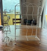 Folding rack and jewelry hanger in Okinawa, Japan