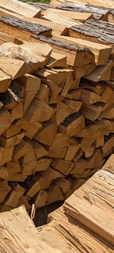 Firewood Hardwood (only Oakwood) in Ramstein, Germany