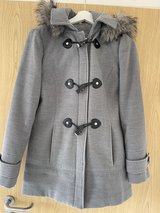 Women Calvin Klein Winter Coat in Wiesbaden, GE