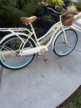 Huffy 26” white cruiser bike in Houston, Texas