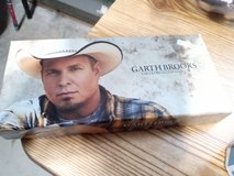 garth brooks in Fort Rucker, Alabama