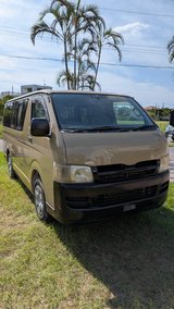 2007 Toyota Hiace van in Okinawa, Japan