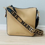Authentic MARC JACOBS Crossbody Bag – Excellent Condition in Okinawa, Japan