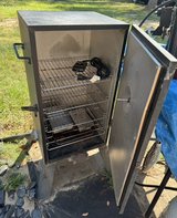 Cuisinart Electric Smoker in Spring, Texas