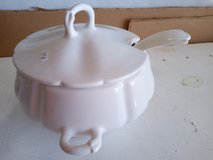 soup tureen in Warner Robins, Georgia