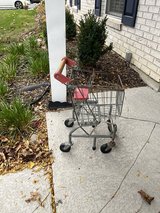 Vintage Melissa and Doug metal children's shopping cart. in Glendale Heights, Illinois
