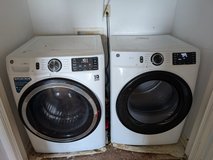 GE washer and Dryer in Fort Campbell, Kentucky