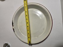 3 Vintage Enamelware Pie Plate – Red Rim – 10” Farmhouse Kitchen Decor in CyFair, Texas