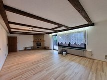 IK| Hütschenhausen - Spacious Family Apartment in Hütschenhausen in Ramstein, Germany