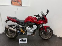 YAMAHA FZ-1 in Okinawa, Japan