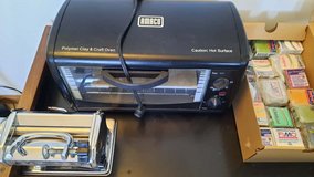 Polymer Clay Craft Oven in Glendale Heights, Illinois