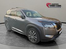 2022 Nissan Pathfinder Platinum 4WD in Stuttgart, GE