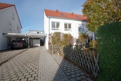Modern Duplex with fenced garden in Holzgerlingen close to Panzer/Patch in Stuttgart, GE