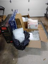 40in & 50in TV box, Moving Boxes, Bubble & Foam Wrap in Naperville, Illinois