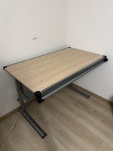 Office Desk Kids in Ramstein, Germany