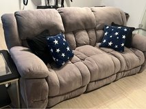 3 piece couch set in Stuttgart, GE