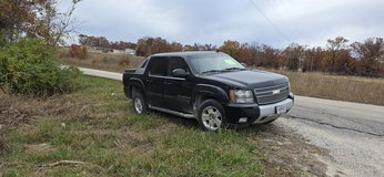 2009 avalanche lt in Fort Leonard Wood, Missouri