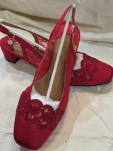 Ladies evening slippers in Fort Leonard Wood, Missouri