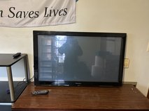 46" TV in Fort Campbell, Kentucky