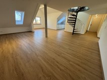 1.450 sq ft 2br /1,5 bathroom maisonette in Echterdingen - Elevator, 2 garage spots in Stuttgart, GE