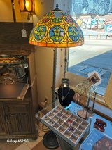 Stained Glass Shade 3 Bulb Floor Lamp in Fort Leonard Wood, Missouri