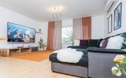 TLA/TDY modern 3BR 2BA w/ heated floors, patio & BBQ grill, 3min to RAB [ref: F24A] in Ramstein, Germany