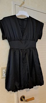 Cute one piece size S. Super cute in Okinawa, Japan