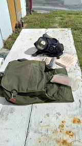 us M40 including ( sun glasses lens never used ) in Okinawa, Japan