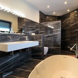 TLA/TDY freestand. 4BR 3BA house w/ heated floors & yard, 9min to RAB [ref: E39] in Ramstein, Germany