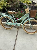 Huffy Nel Lusso 24” Cruiser Bike in Houston, Texas