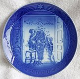 Royal Copenhagen 2000 Christmas plate in Okinawa, Japan