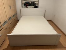 Queen Size bed in good condition smoker and pet free Haus I can delivery and set up in Ramstein, Germany