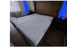 Kingsize bedroom set in Grafenwoehr, GE