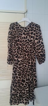 Tall Medium, new dress in Okinawa, Japan