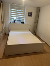 Queen size bed in very good condition no smoker no pets I can delivery and set up the bed in Ramstein, Germany
