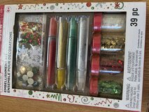 Glitter and such kit in Fort Campbell, Kentucky