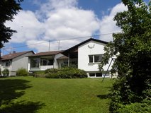 Schönaich huge freestanding single family house in beautiful location! Available mid February 2026 in Stuttgart, GE