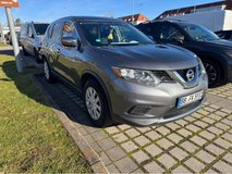 NISSAN ROGUE 7 seater AUTOMATIC 2014 US SPEC WELL MAINTAINED in Stuttgart, GE