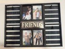 Photo Frame of Friends in Hemet, California