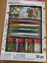 Embellishment Kit in Fort Campbell, Kentucky